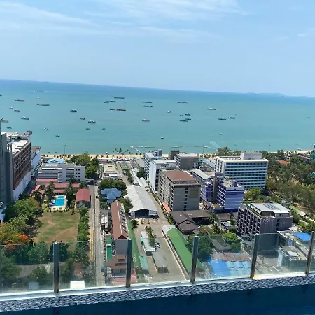 The Base In Pattaya Apartment Exterior photo